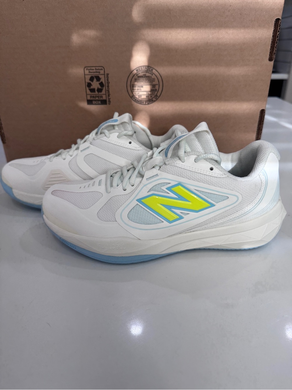 New Balance Women's FuelCell 796v5 Pickleball Shoe